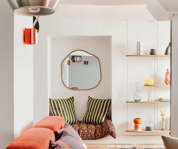 Apartment Edgar Marais - Nazareth Paris